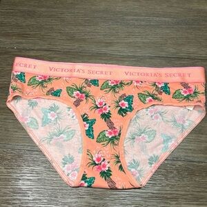Victoria’s Secret Cotton Stretch HipHugger Floral Panties size Medium NWT